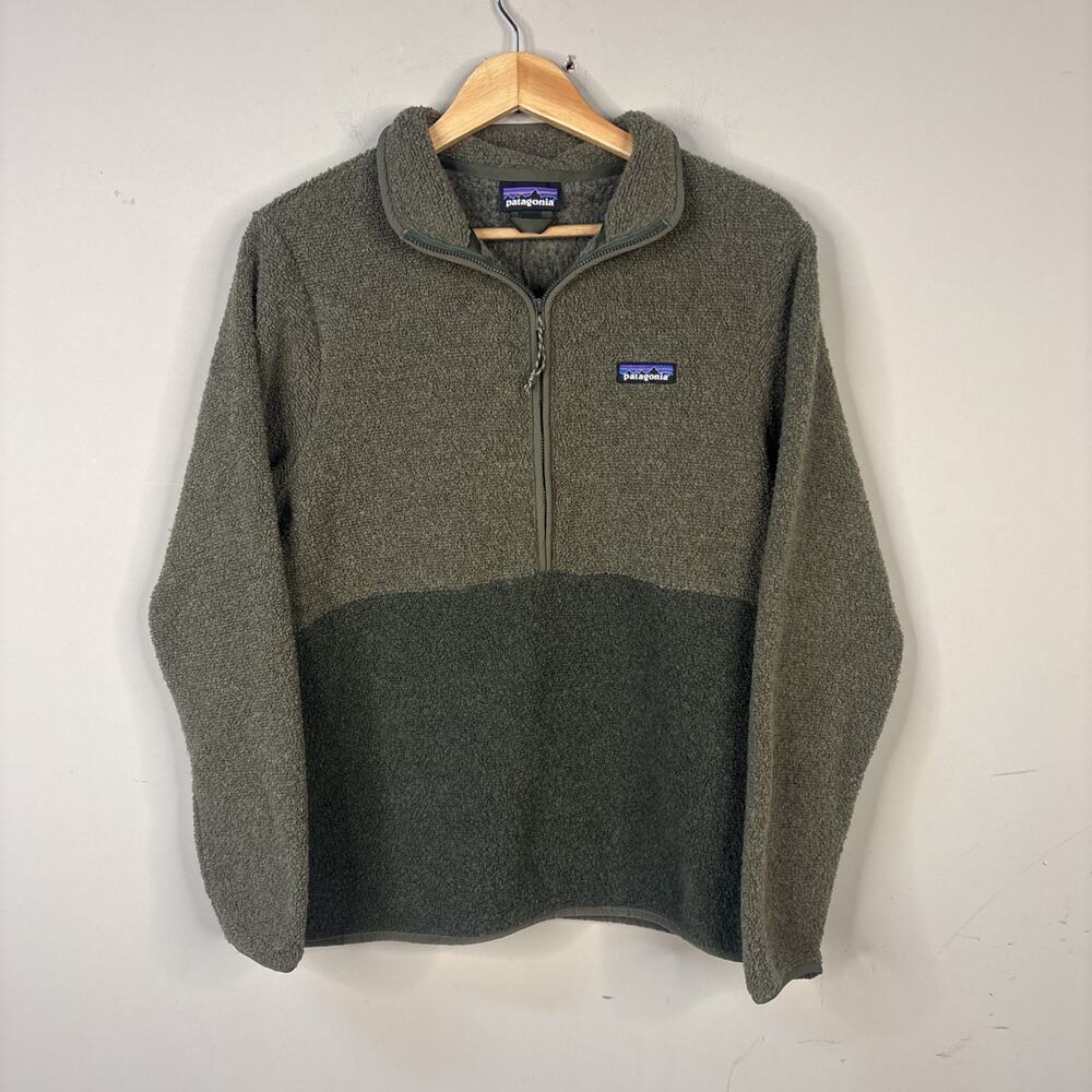Patagonia Two Tone Green Quarter Zip Fleece Size M